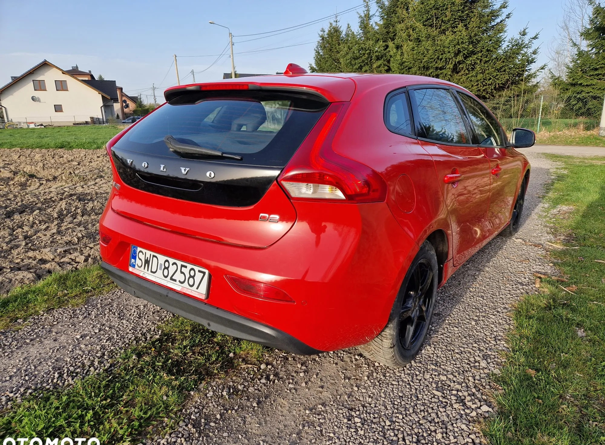 Volvo V40 cena 48000 przebieg: 128126, rok produkcji 2016 z Trzcińsko-Zdrój małe 79